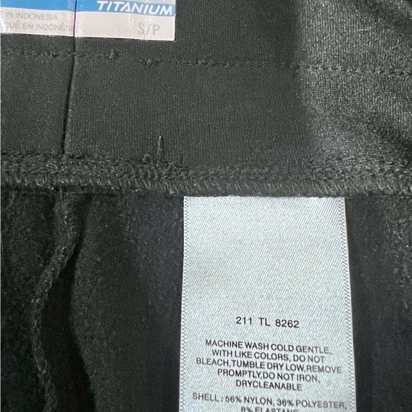 Columbia Women's titanium collection black pants - Picture 5 of 5